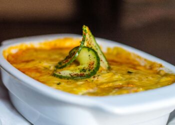 Creazione della lasagna arrotolata suprema