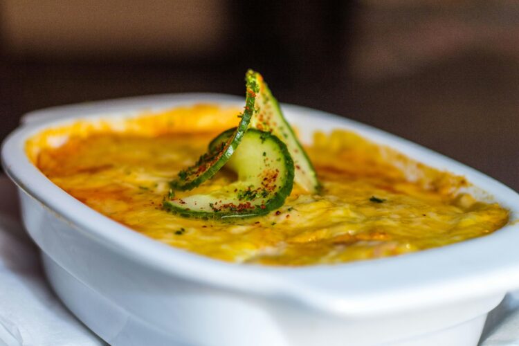 Creazione della lasagna arrotolata suprema